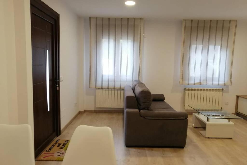 Apartamento Cata 圣地亚哥－德孔波斯特拉 外观 照片