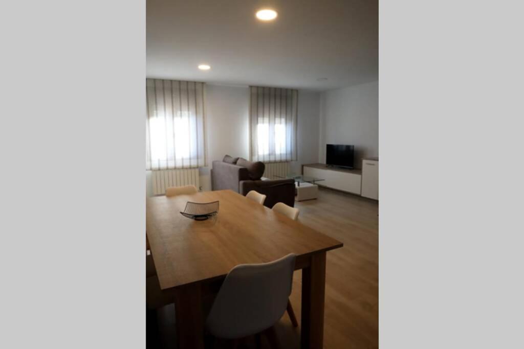Apartamento Cata 圣地亚哥－德孔波斯特拉 外观 照片